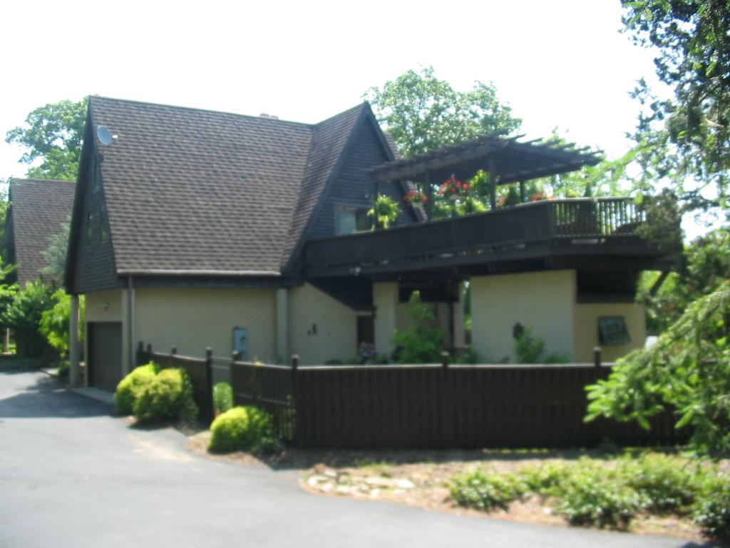 11 CLIFFVIEW DR