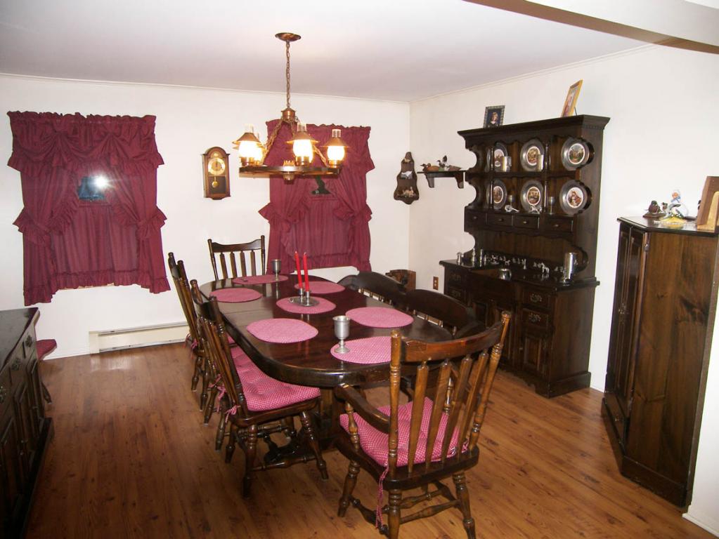 MLS #/Web ID: 2695834