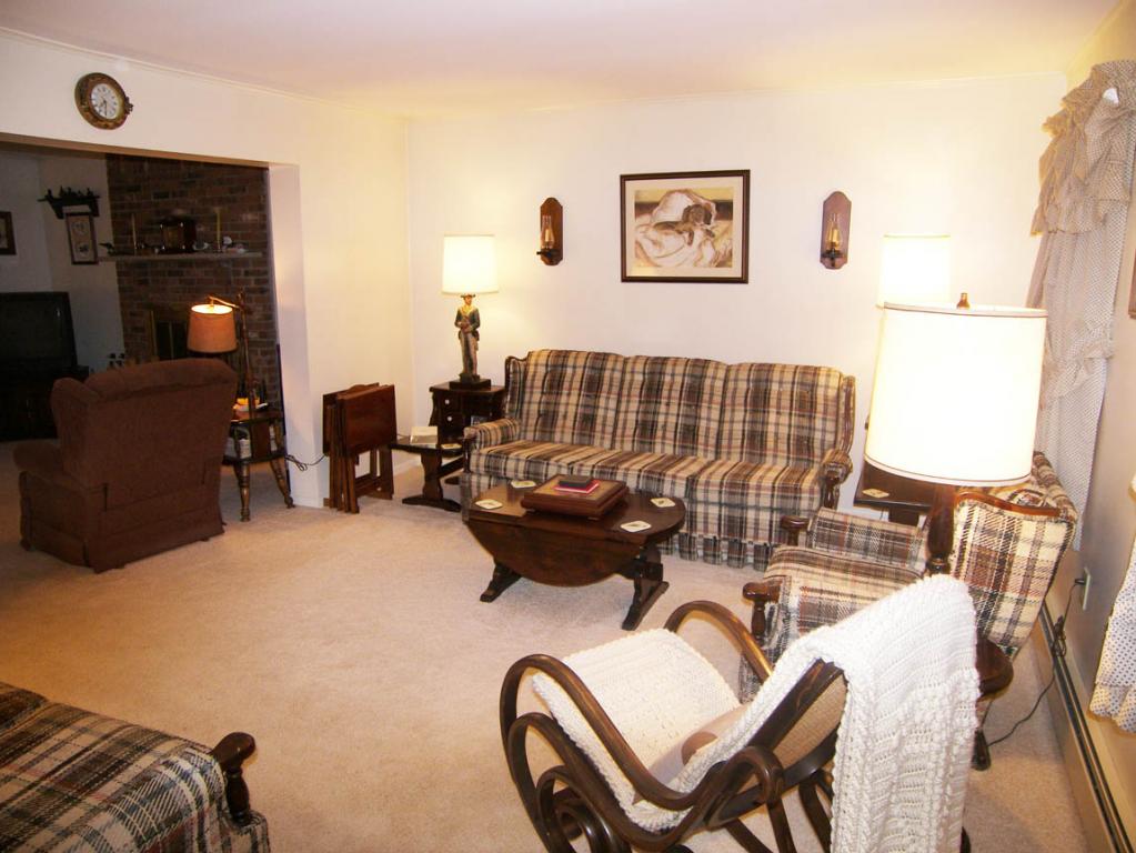 MLS #/Web ID: 2695834