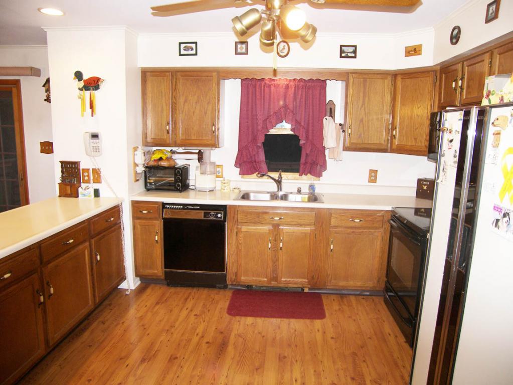 MLS #/Web ID: 2695834