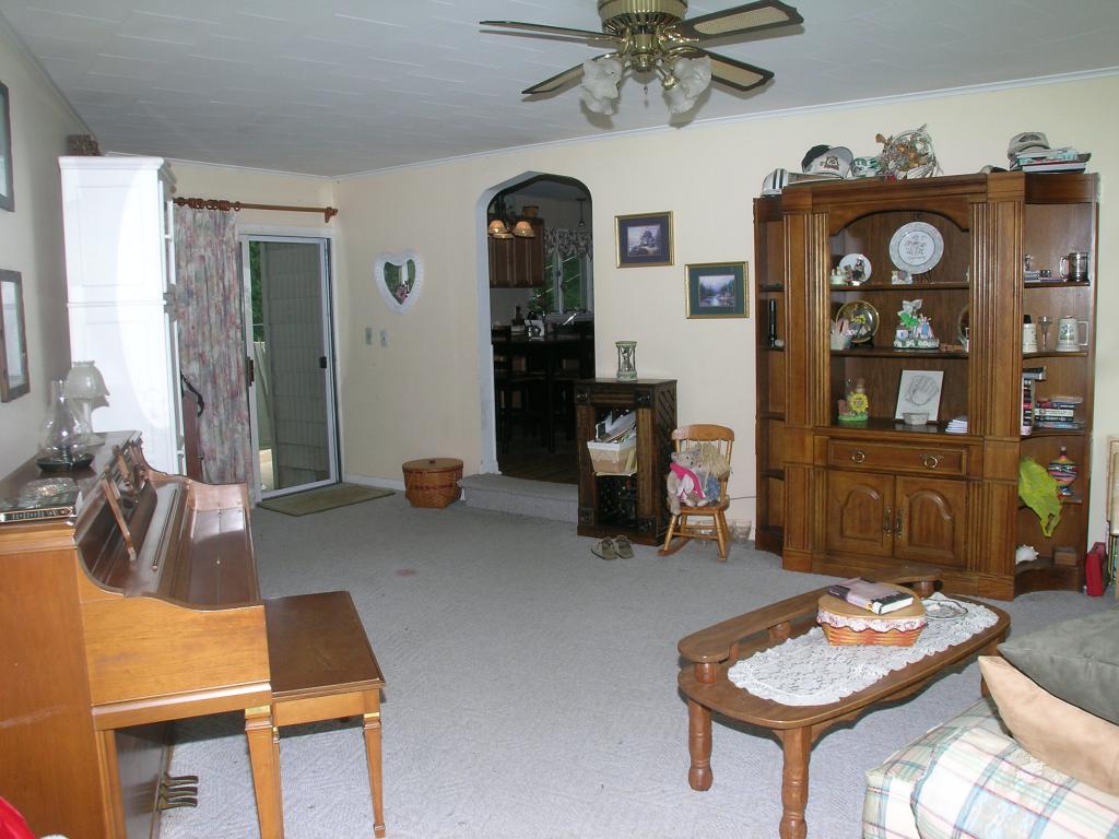 MLS #/Web ID: 2704034