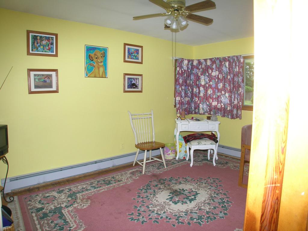 MLS #/Web ID: 2704034