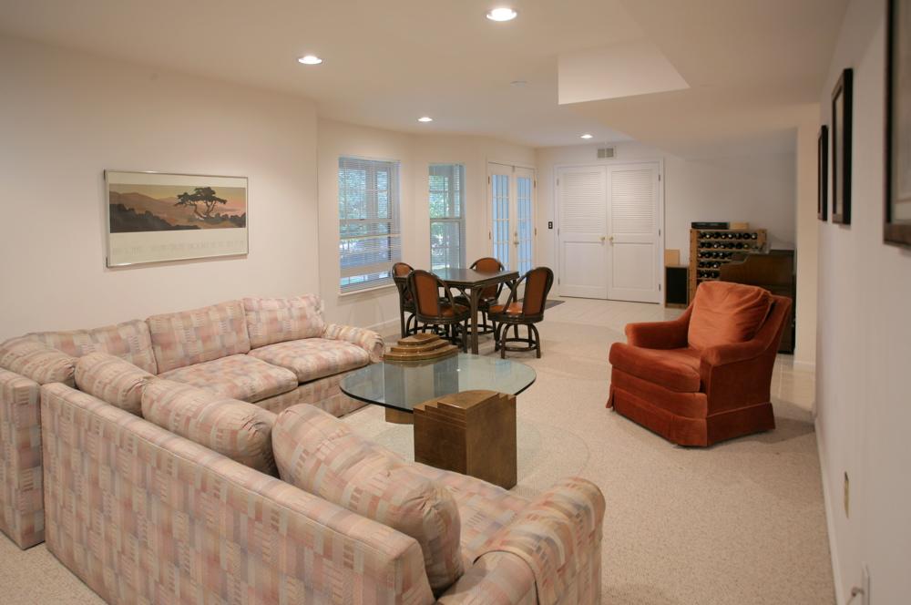 57 HUNTINGTON RD