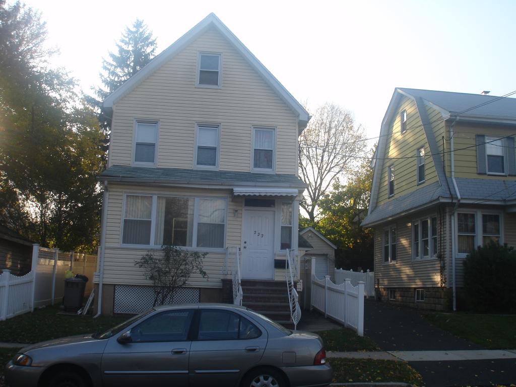 MLS #/Web ID: 2723934