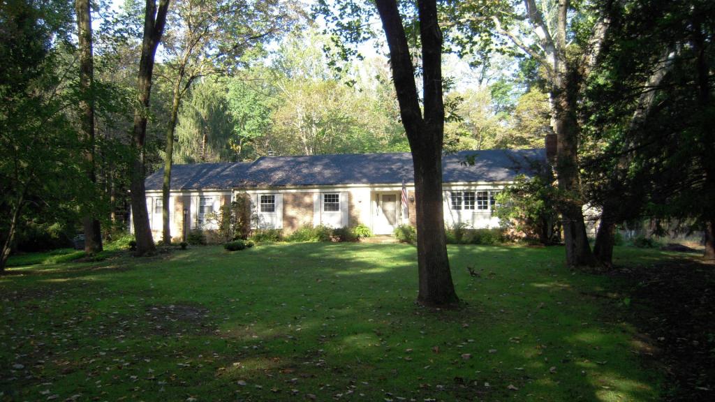 MLS #/Web ID: 2724634