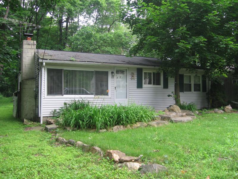 MLS #/Web ID: 2728034