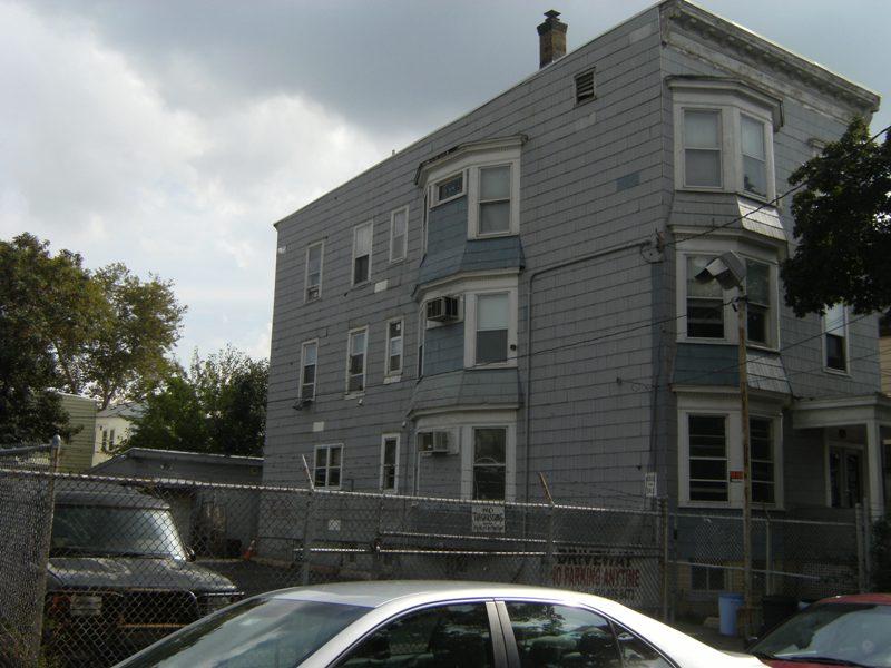 MLS #/Web ID: 2585935