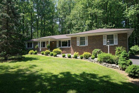 MLS #/Web ID: 2697635
