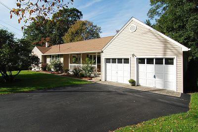 MLS #/Web ID: 2713435