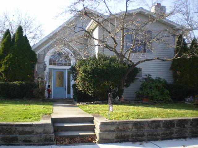 MLS #/Web ID: 2724235
