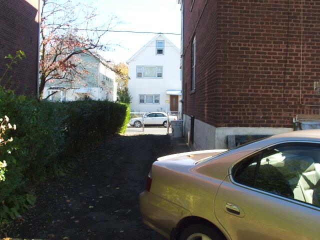 MLS #/Web ID: 2724335