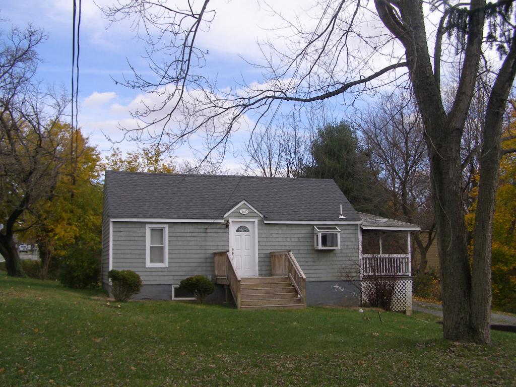 MLS #/Web ID: 2725435