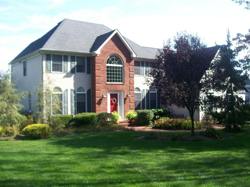 Property Details for 18 SUTTON FARM RD, DELAWARE, NJ, 07833