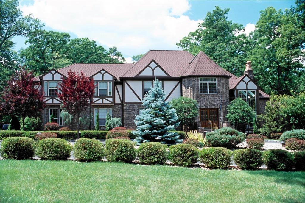 MLS #/Web ID: 2683236