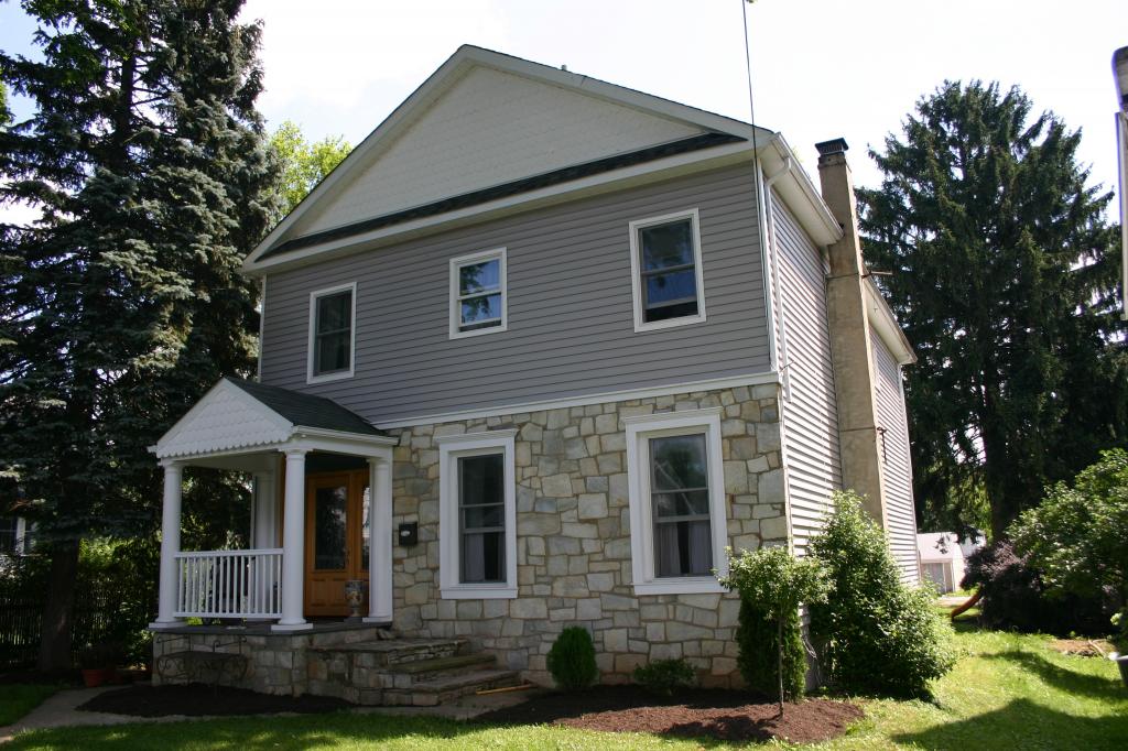 52 Grand Ave