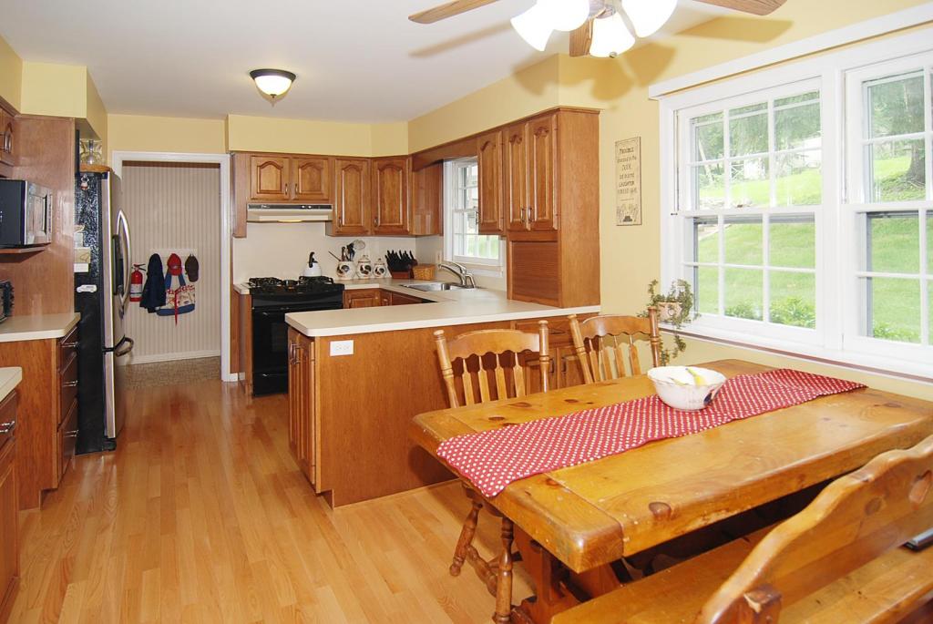 76 WOODLAND RD