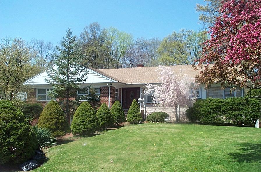 19 GLENVIEW RD