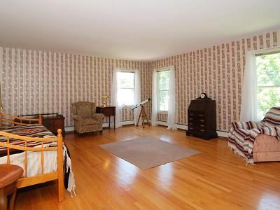 MLS #/Web ID: 2699936