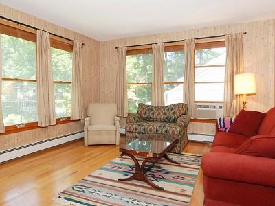 MLS #/Web ID: 2699936