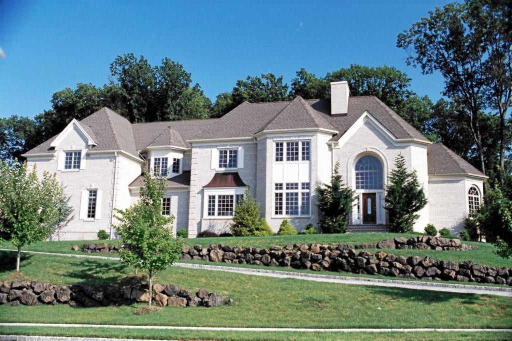 8 KAPPELMANN DR