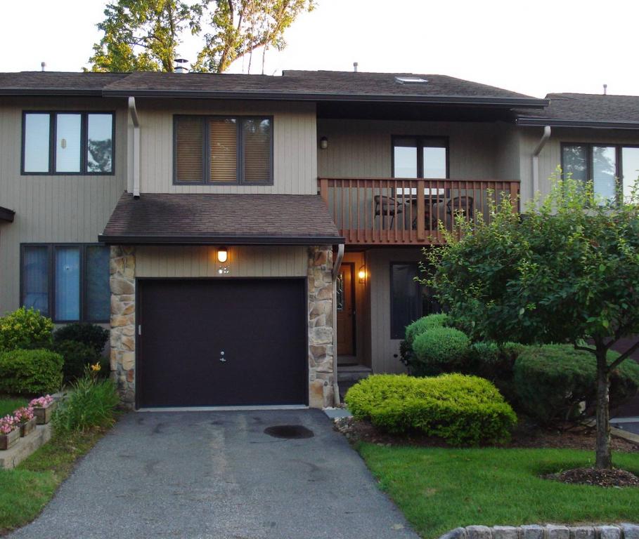 MLS #/Web ID: 2709036