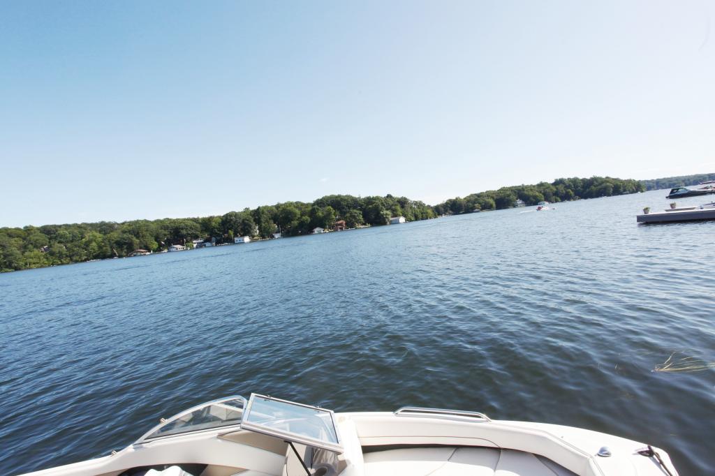 322 LAKESIDE AVE