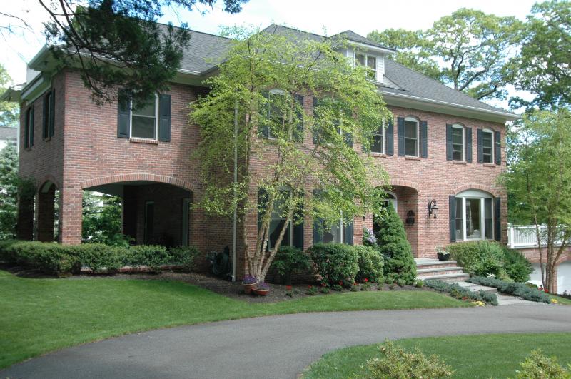 65 N Glen Road