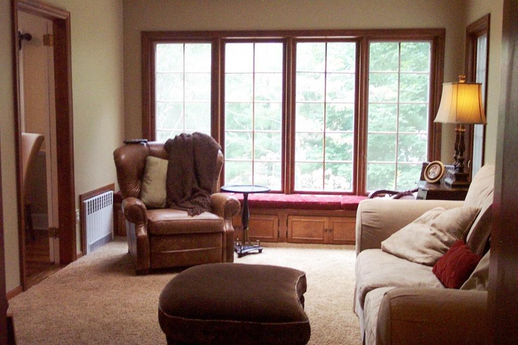 MLS #/Web ID: 2712536