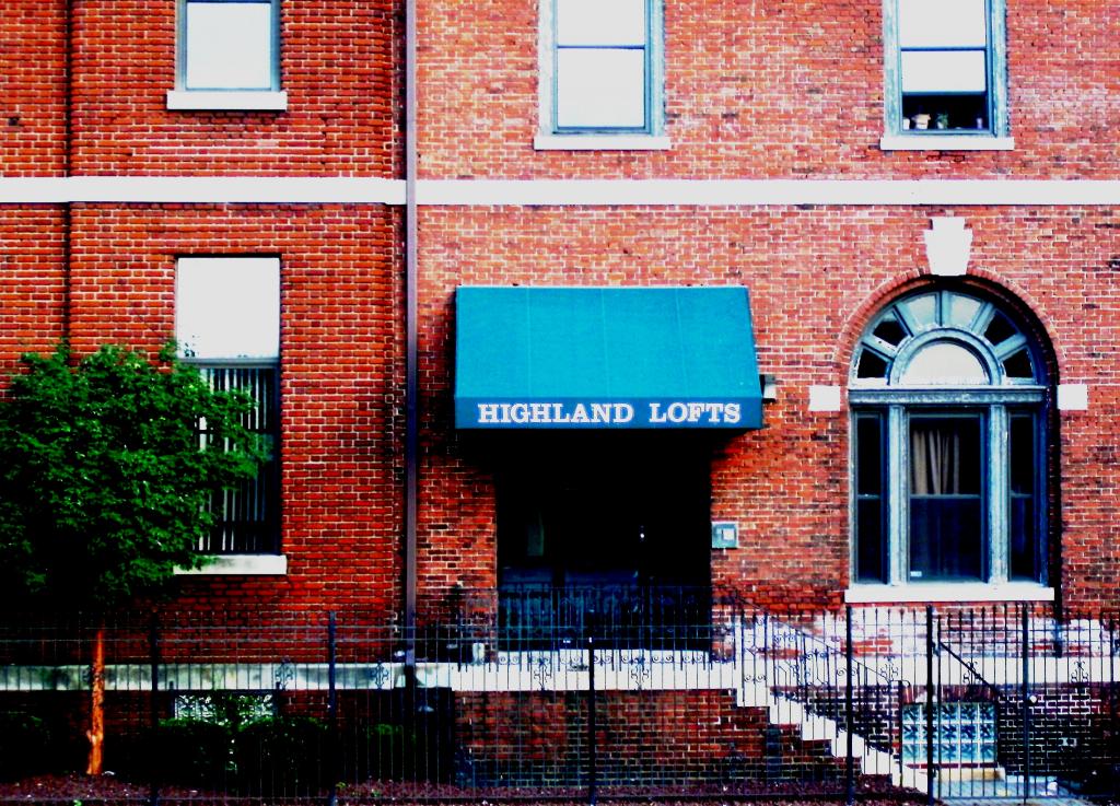350 SCOTLAND RD