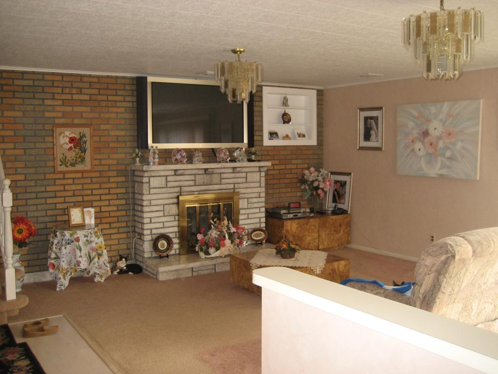 MLS #/Web ID: 2724536