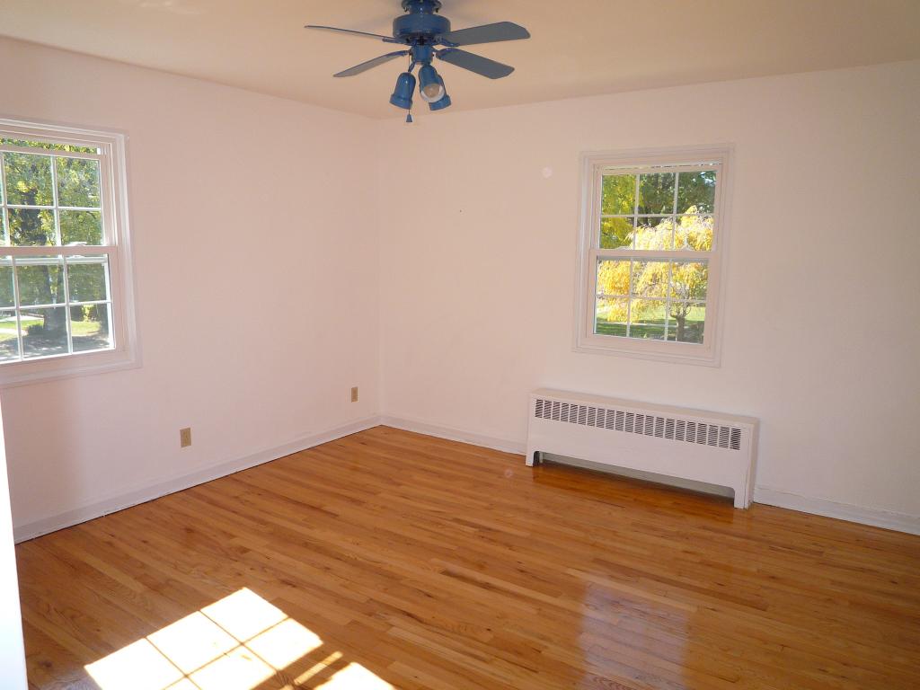 MLS #/Web ID: 2725536