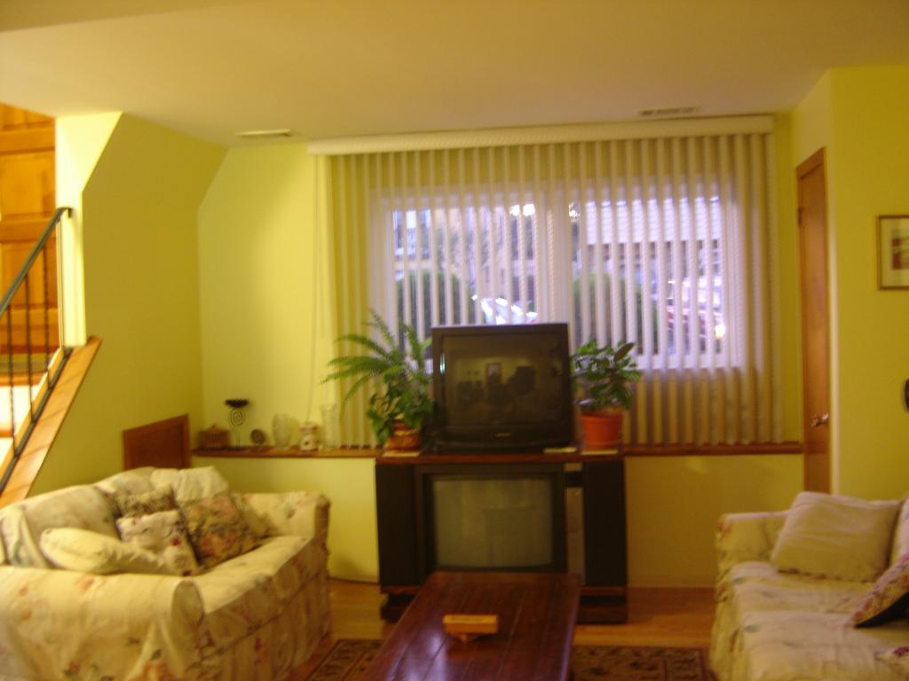 MLS #/Web ID: 2725636