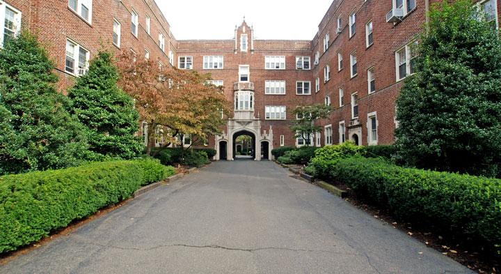 133 SUMMIT AVE