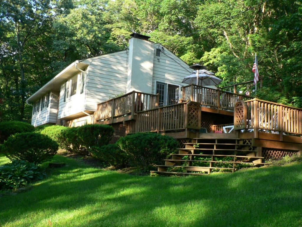 300 Dogwood Drive