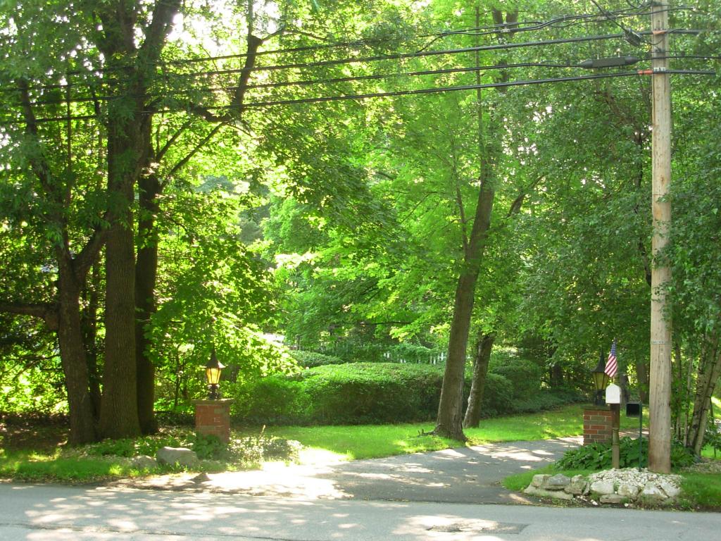 MLS #/Web ID: 2691237