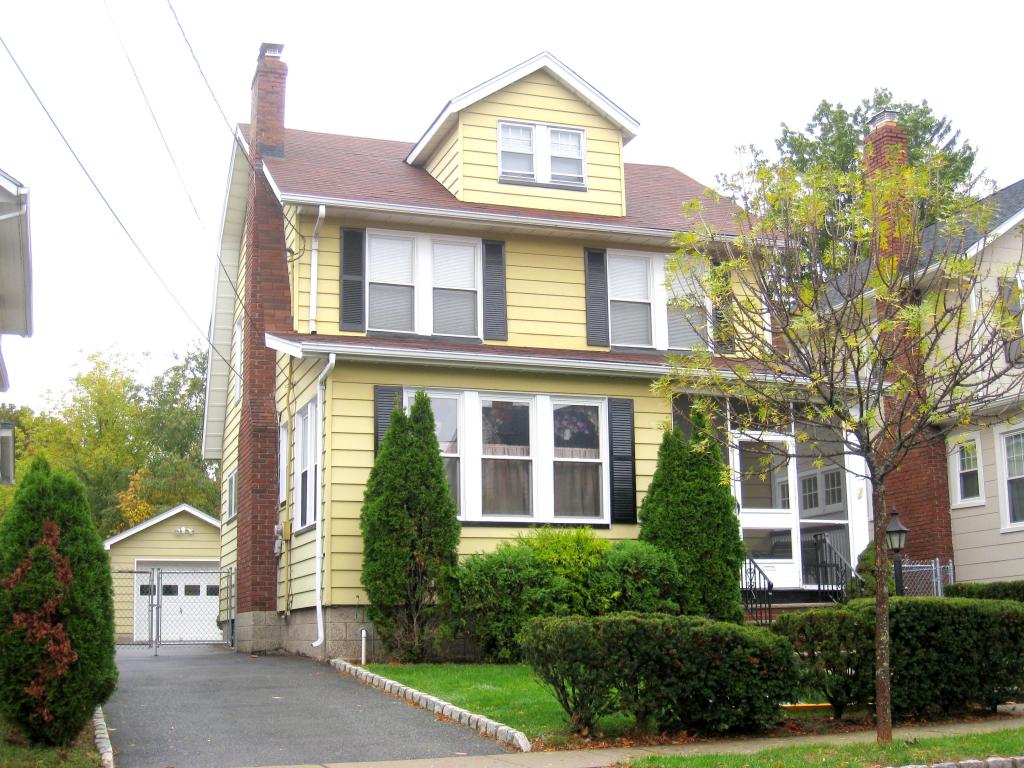 MLS #/Web ID: 2721037