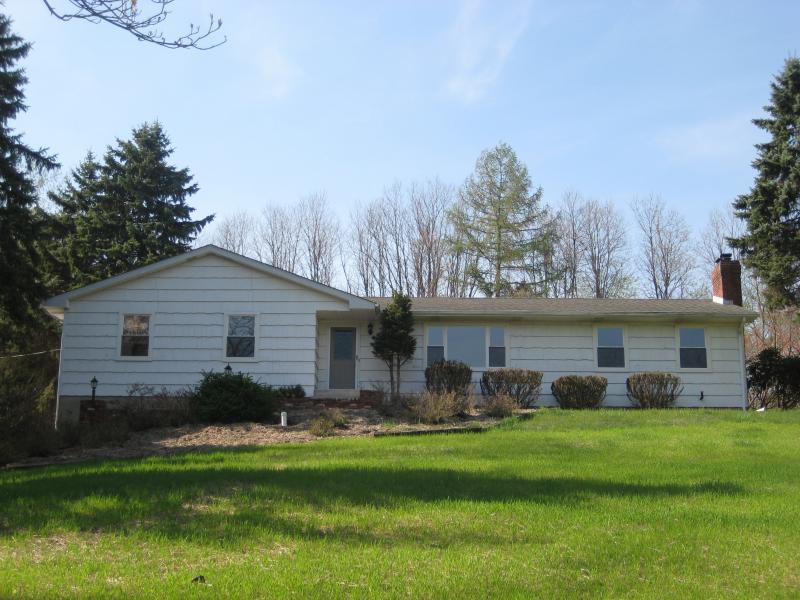 MLS #/Web ID: 2725337