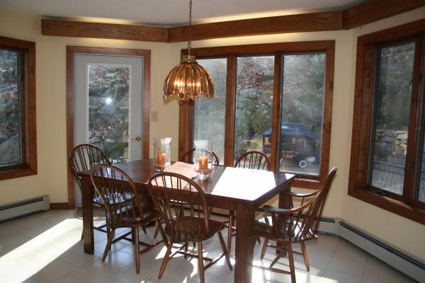 11 BLACK OAK LN