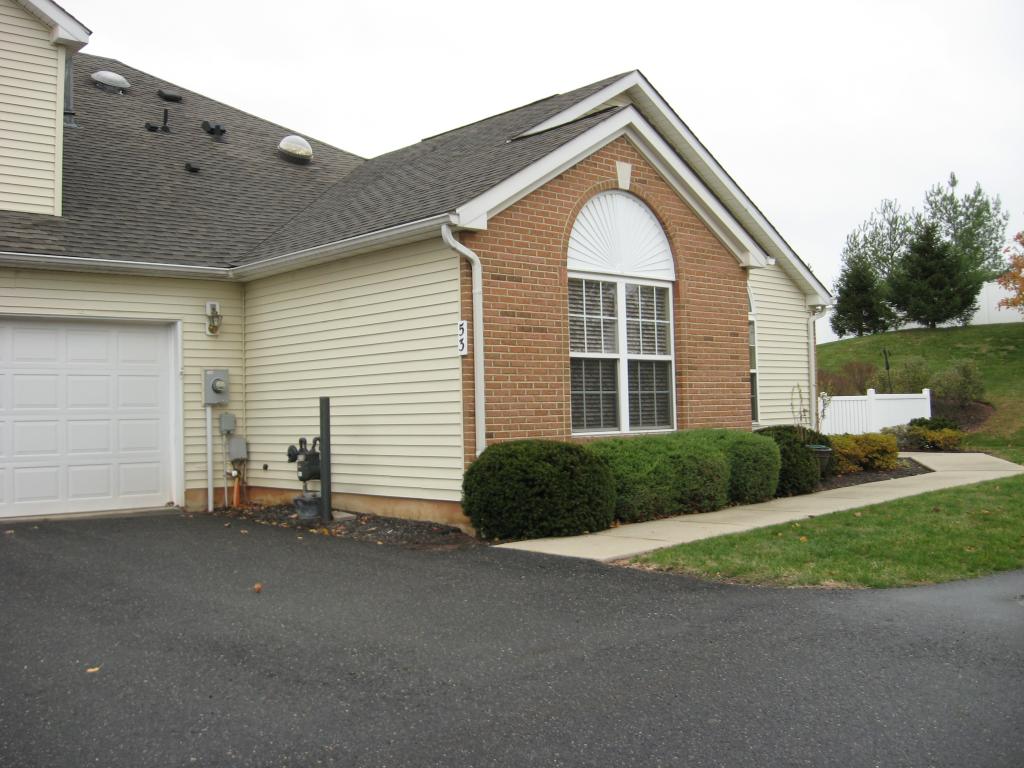 53 CHANDLER CT