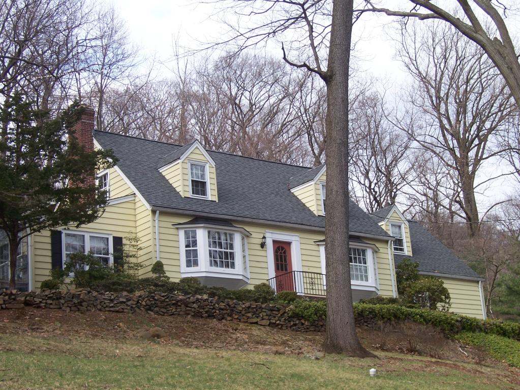 1871 Woodland Terr