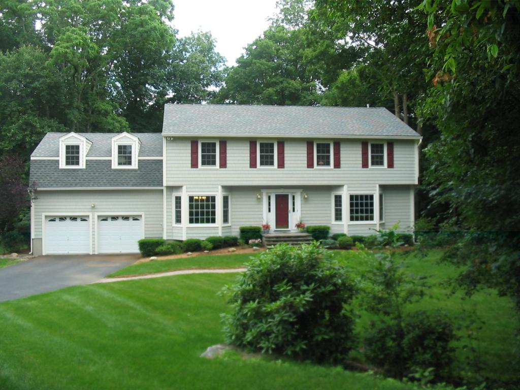 31 PECAN LN