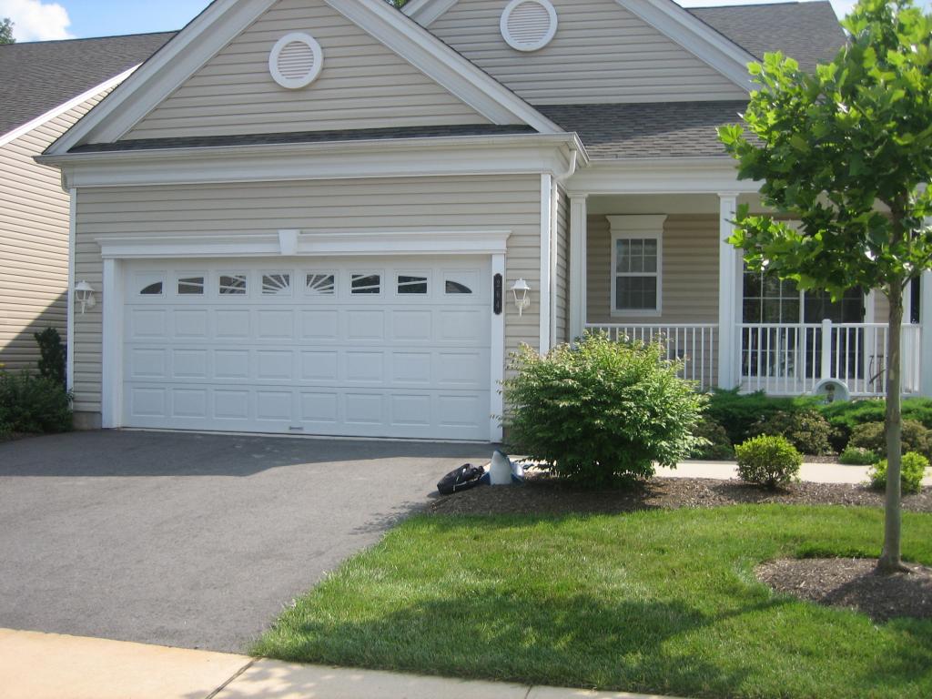 MLS #/Web ID: 2696338