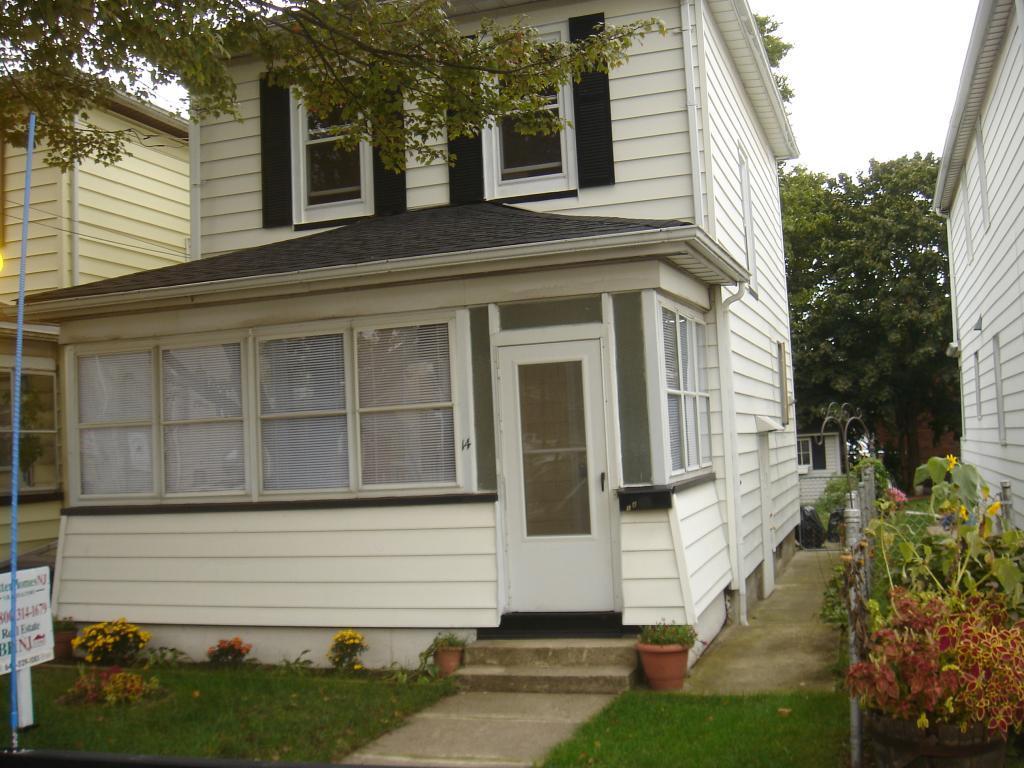 MLS #/Web ID: 2701438