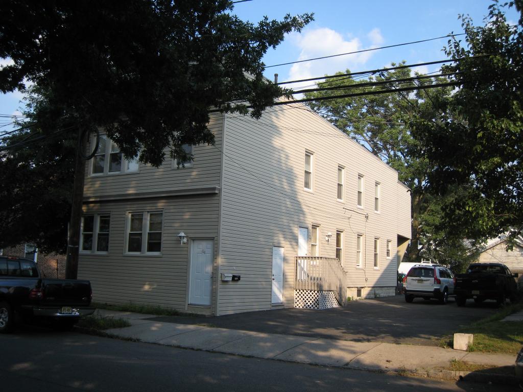 MLS #/Web ID: 2711038