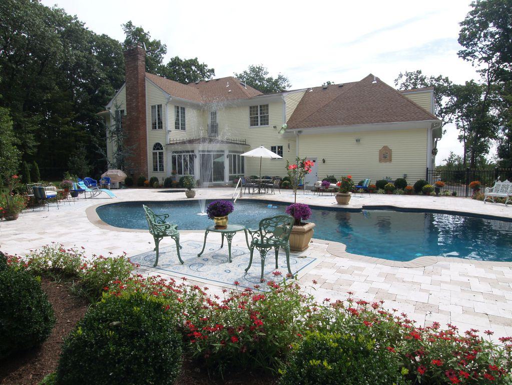 2 OAK LN