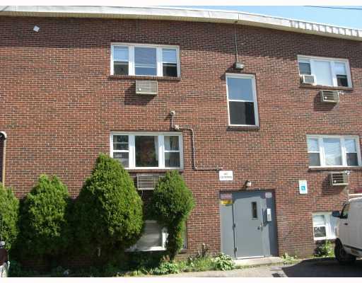 MLS #/Web ID: 2714738