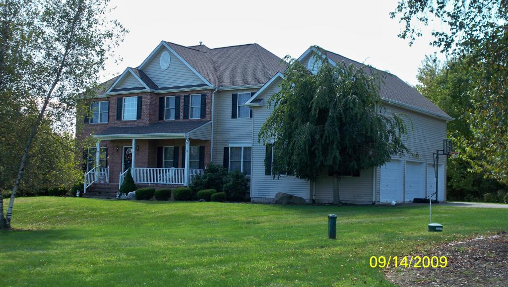 MLS #/Web ID: 2715838