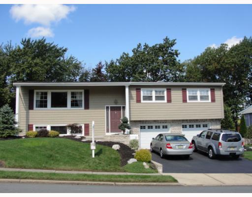 MLS #/Web ID: 2719338