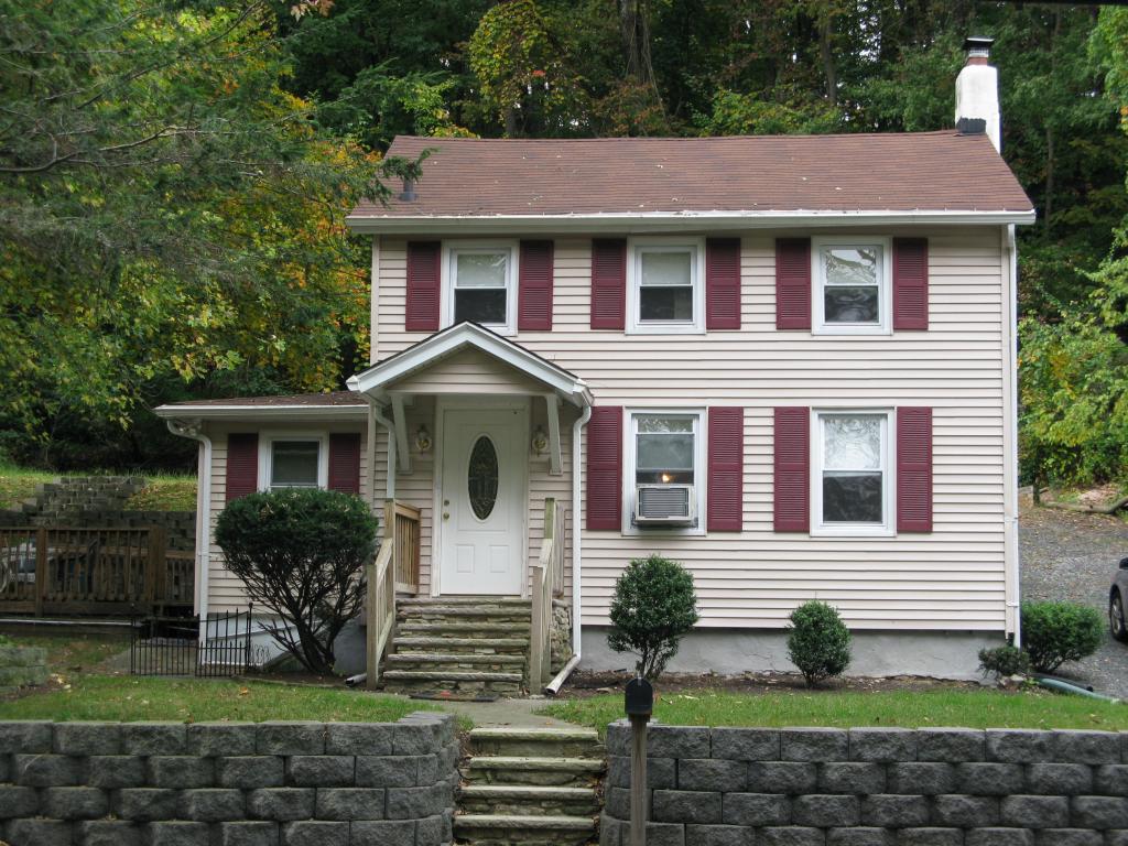 101 MILLBROOK AVE