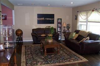 MLS #/Web ID: 2722838